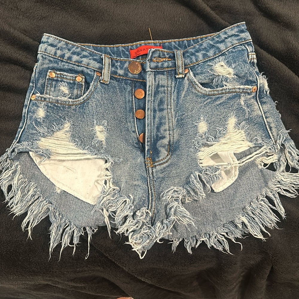 Signature 8 Size Small Denim Jean Shorts